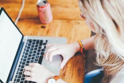 How to Ease Your Customers’ Anxiety with Email